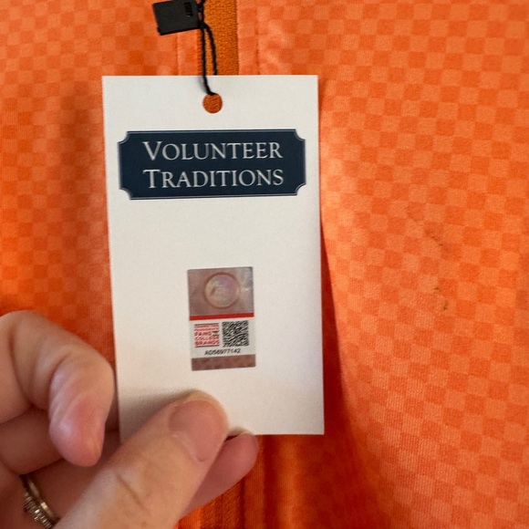 NWT Volunteer Traditions University of Tennessee Vols Smokey Mascot Pullover - Picture 3 of 8